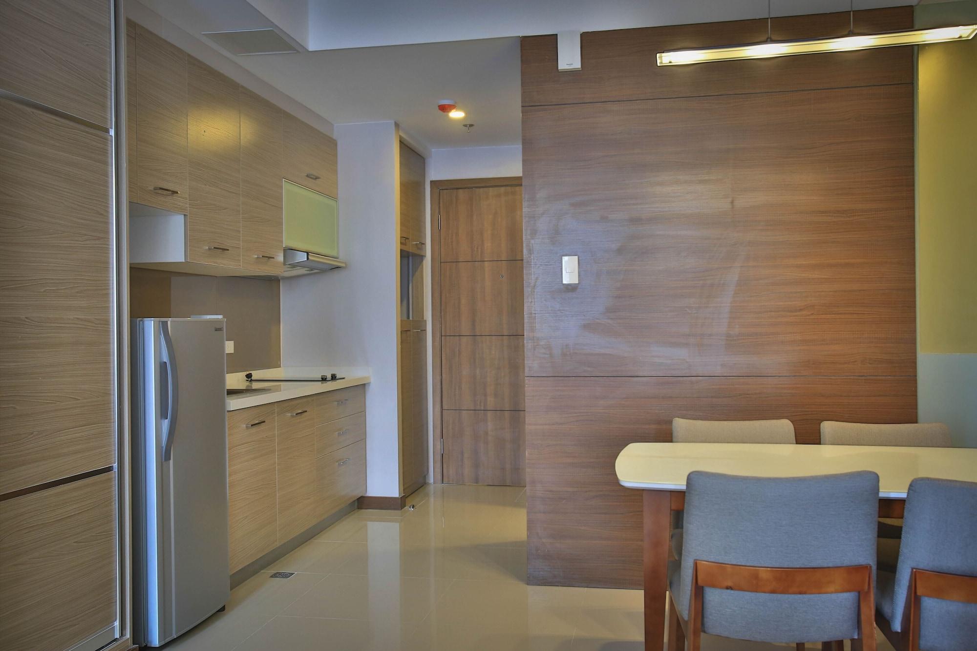 Valero Grand Suites By Swiss-Belhotel Makati City Екстериор снимка