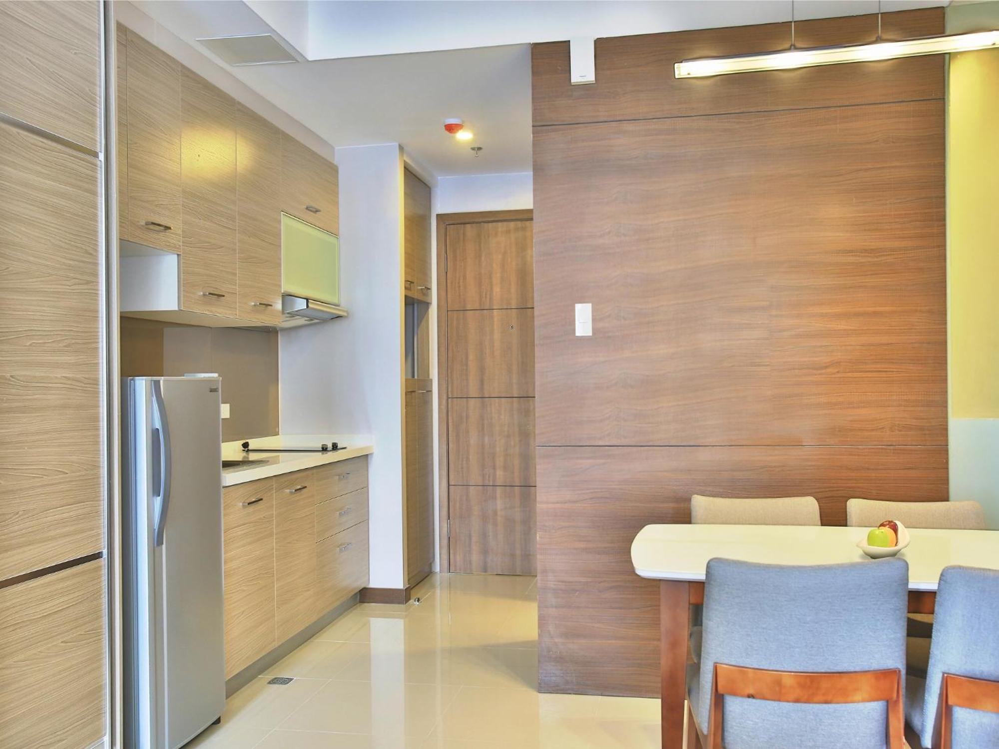 Valero Grand Suites By Swiss-Belhotel Makati City Екстериор снимка