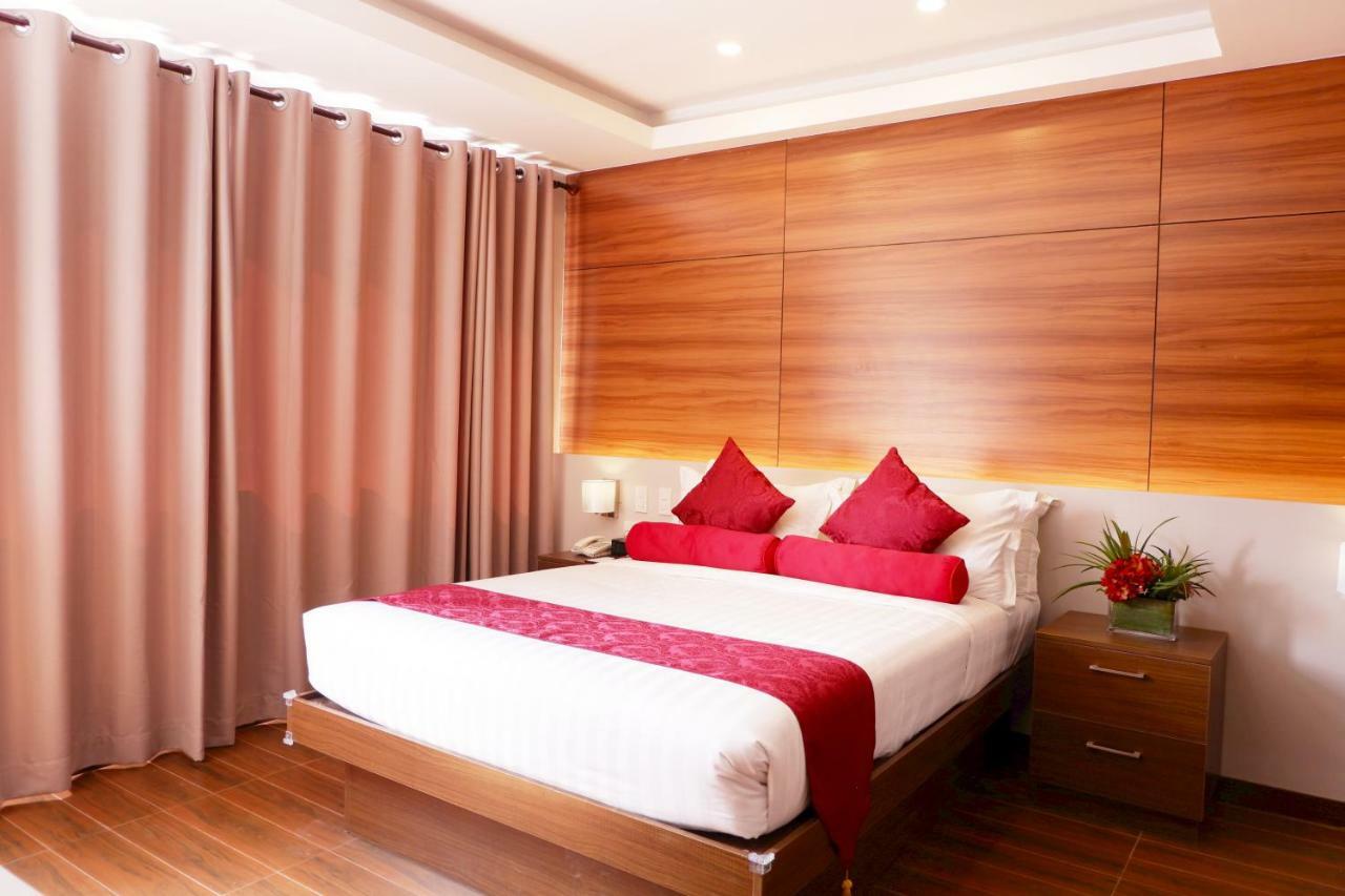 Valero Grand Suites By Swiss-Belhotel Makati City Екстериор снимка